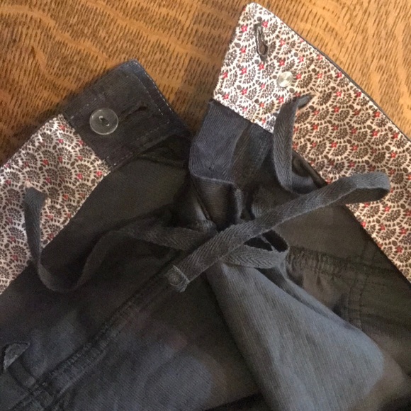 Athleta Gray Corduroy A-Line Skirt 4 Pockets Sz 4 - Picture 7 of 7